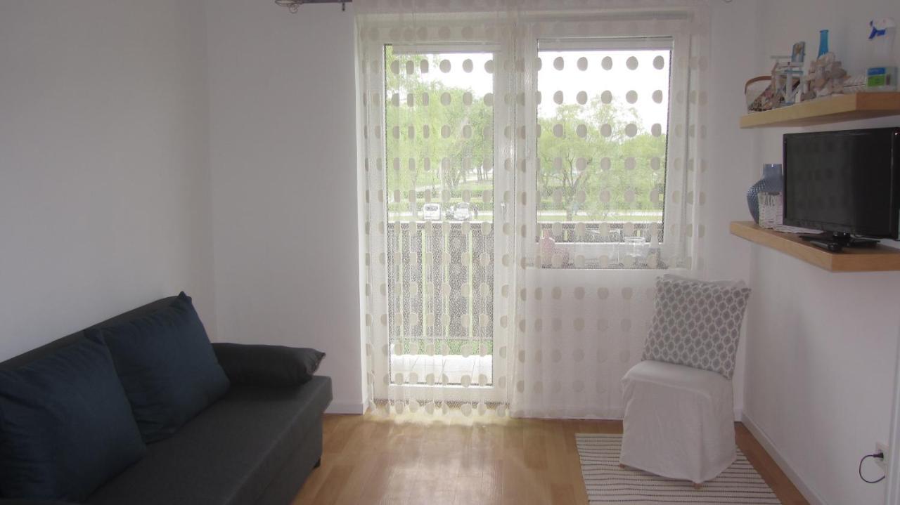 Appartement Am See Podersdorf am See Bagian luar foto